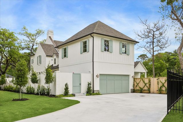 10801 Long Shadow Lane, Hunters Creek Village, TX 77024