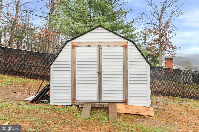 14129 LOUISE DR SW, Cresaptown, MD 21502