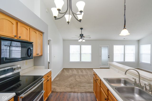 1222 Estuary Drive, Indianapolis, IN 46217