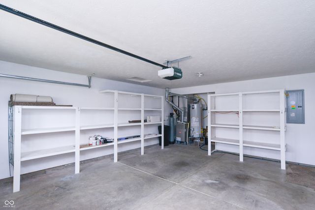 1222 Estuary Drive, Indianapolis, IN 46217