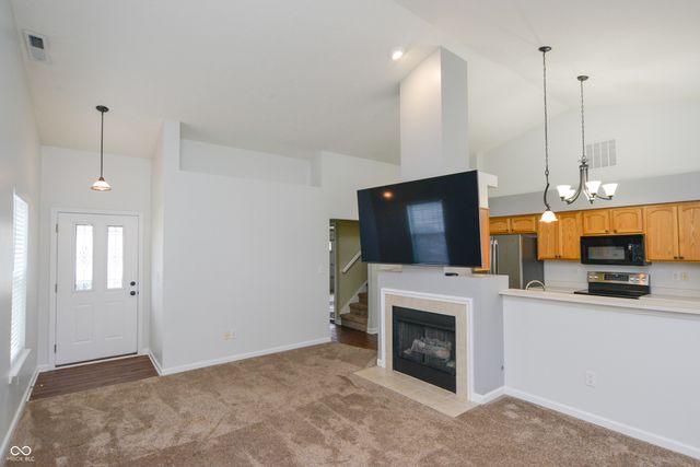 1222 Estuary Drive, Indianapolis, IN 46217