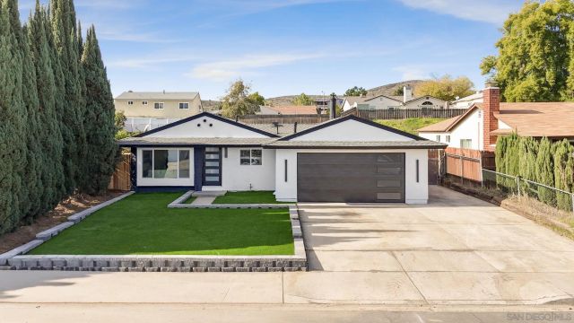 10134 Woodrose, Santee, CA 92071