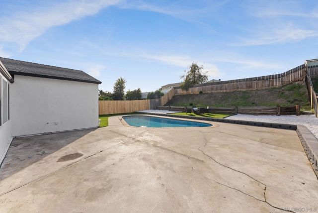 10134 Woodrose, Santee, CA 92071