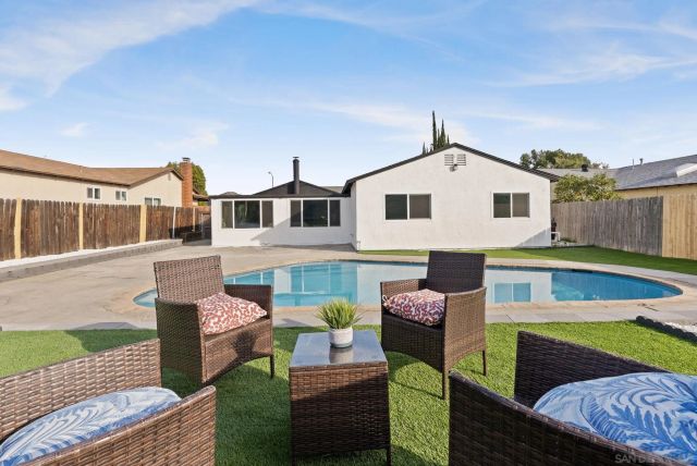 10134 Woodrose, Santee, CA 92071