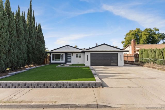 10134 Woodrose, Santee, CA 92071