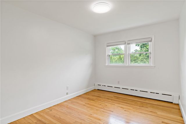 3 Ruth Street, Middletown, RI 02842