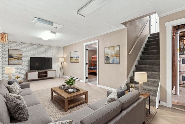 1234 Pineview St, Cheney, WA 99004