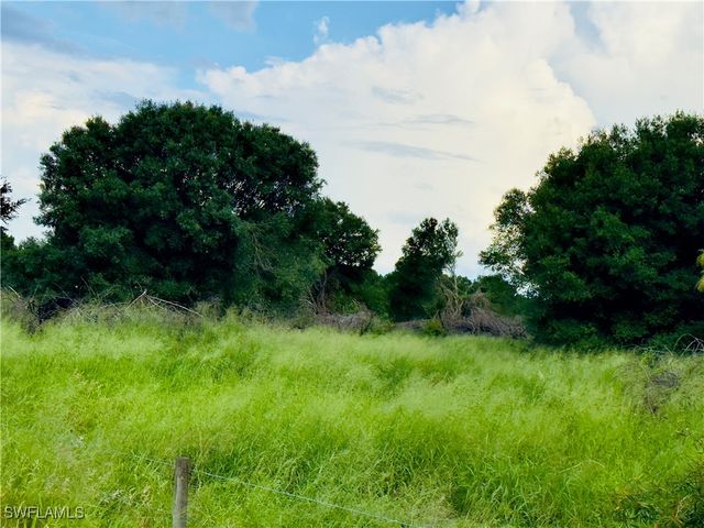 2nd RD, Labelle, FL 33935