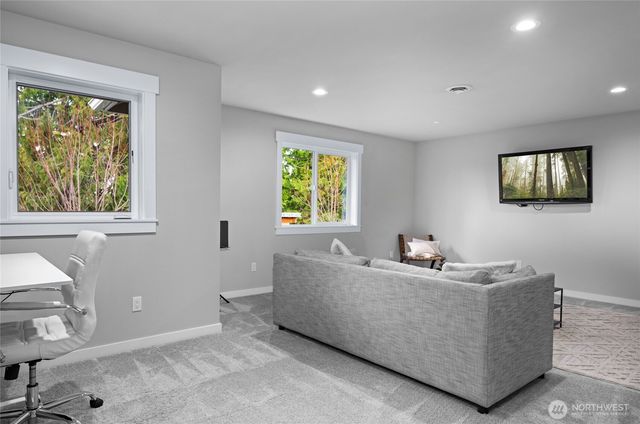 4708 Cypress Drive, Anacortes, WA 98221