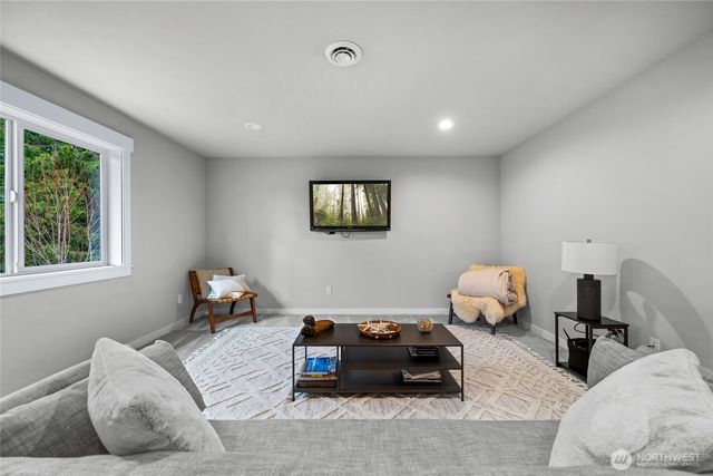 4708 Cypress Drive, Anacortes, WA 98221