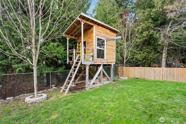 4708 Cypress Drive, Anacortes, WA 98221