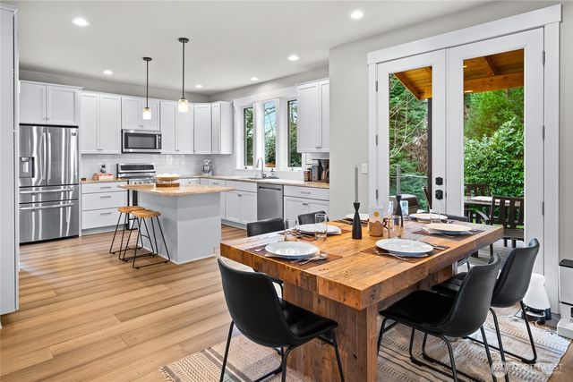 4708 Cypress Drive, Anacortes, WA 98221