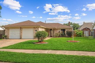 11731 Bexar Drive, La Porte, TX 77571