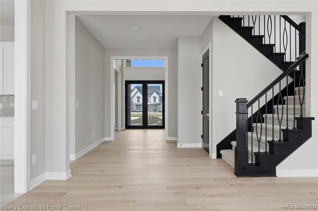 67748 Overlook Trail, Washington, MI 48095