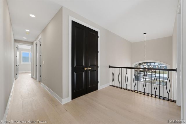 67748 Overlook Trail, Washington, MI 48095