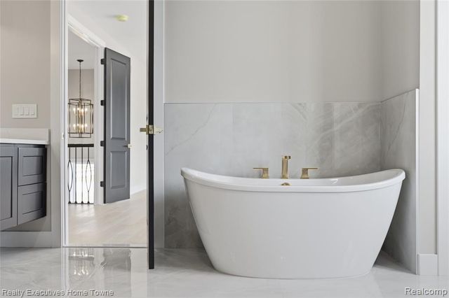 67748 Overlook Trail, Washington, MI 48095