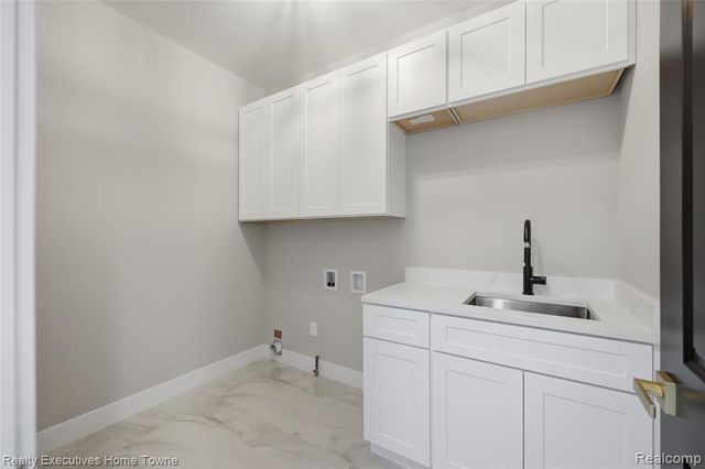 67748 Overlook Trail, Washington, MI 48095