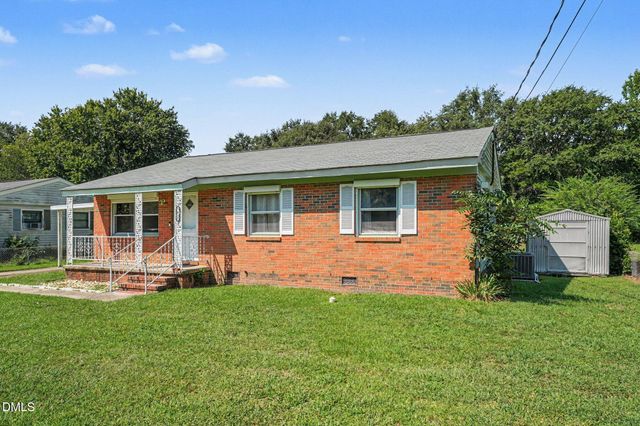 7025 Ryan Street, Fayetteville, NC 28314