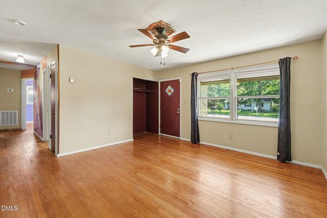7025 Ryan Street, Fayetteville, NC 28314