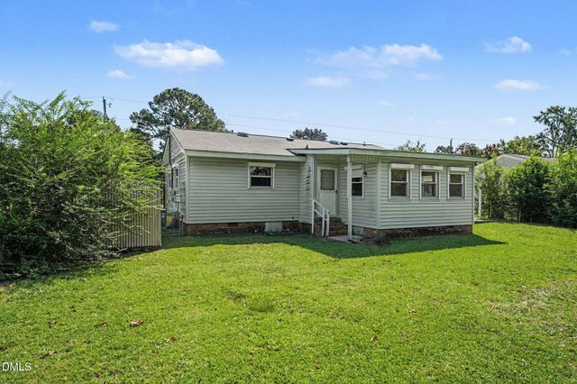 7025 Ryan Street, Fayetteville, NC 28314