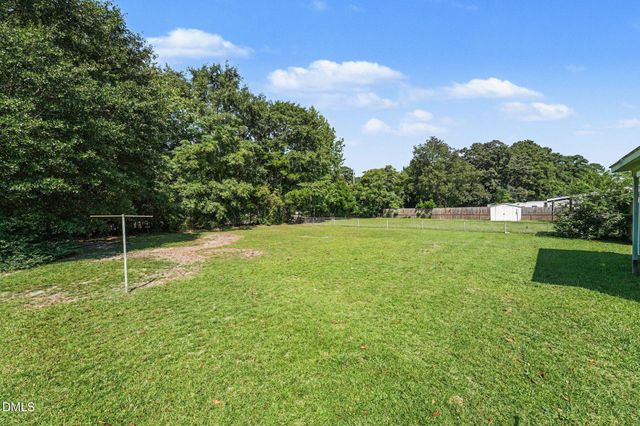 7025 Ryan Street, Fayetteville, NC 28314