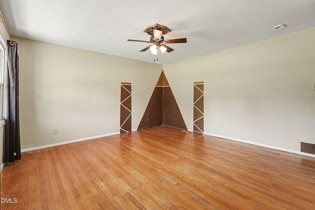 7025 Ryan Street, Fayetteville, NC 28314