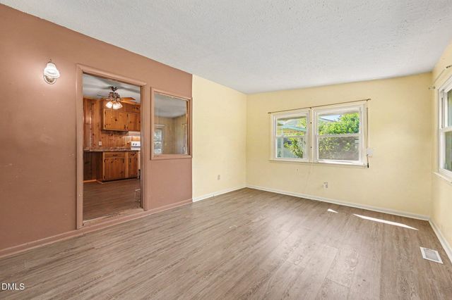 7025 Ryan Street, Fayetteville, NC 28314