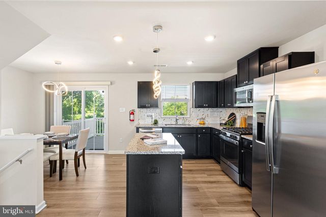 7 F PARSONS BLVD, Edgewater Park Twp, NJ 08010