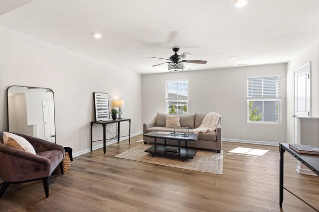 7 F PARSONS BLVD, Edgewater Park Twp, NJ 08010