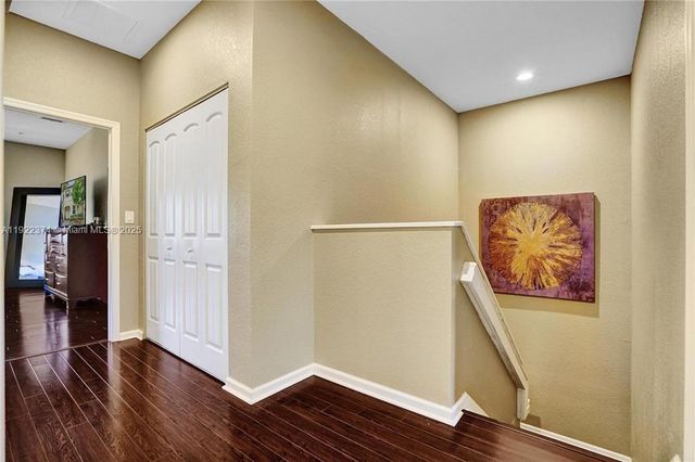 256 SW 6th Ct, Pompano Beach, FL 33060