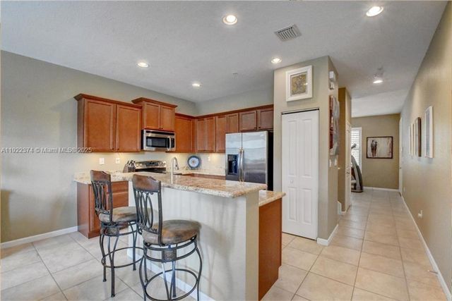 256 SW 6th Ct, Pompano Beach, FL 33060