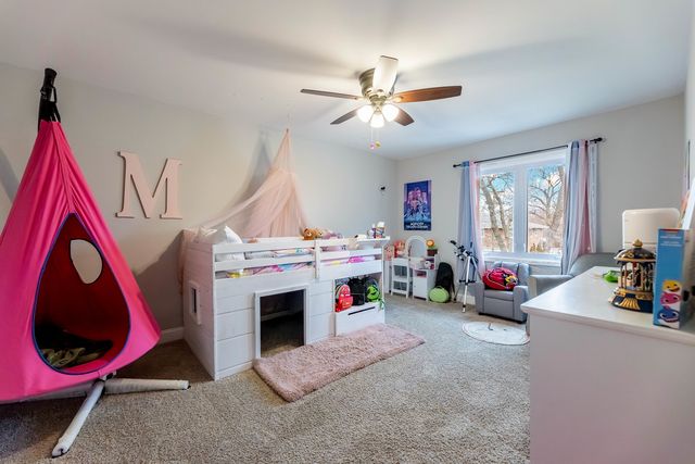 17742 Larkspur Lane, Homewood, IL 60430