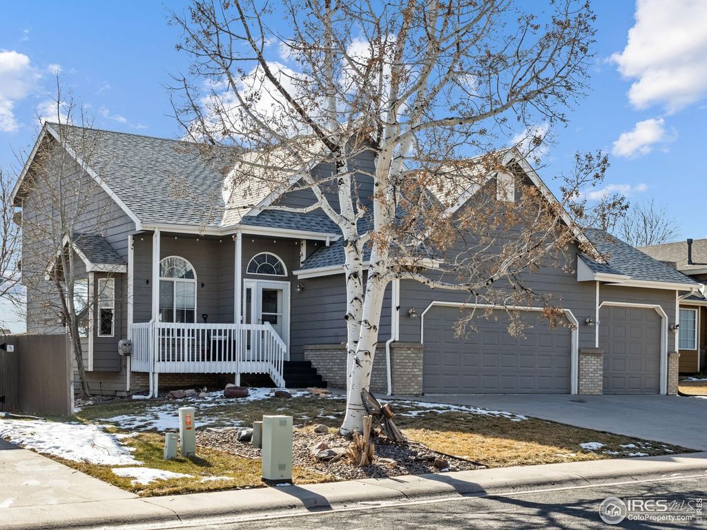 1904 Greenbriar Ct, Johnstown, CO 80534