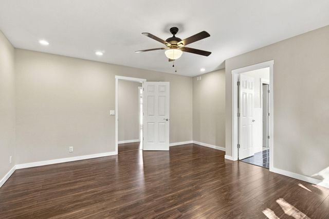 1404 Cody Road, Nixa, MO 65714
