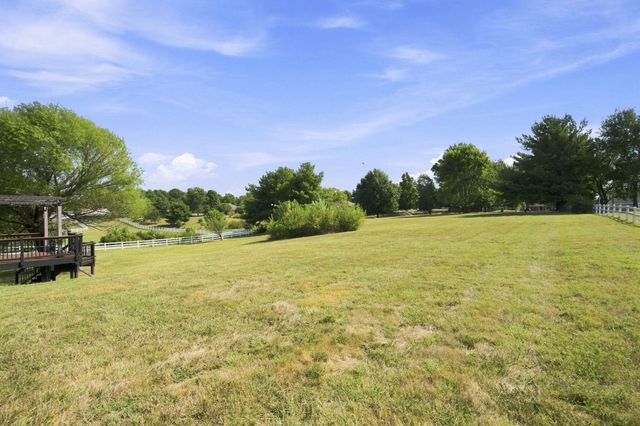 1404 Cody Road, Nixa, MO 65714