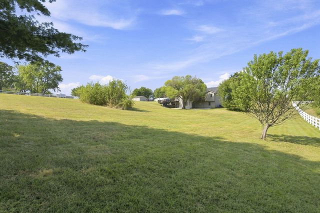 1404 Cody Road, Nixa, MO 65714