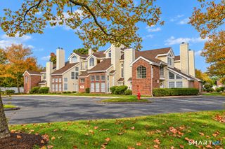 296 Carriage Crossing Lane 296, Middletown, CT 06457