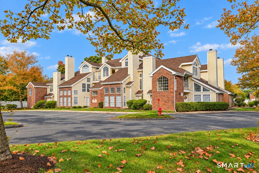 296 Carriage Crossing Lane 296, Middletown, CT 06457