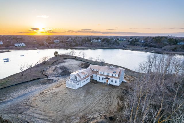 157 Bridge Street, Chatham, MA 02633