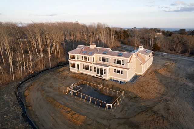 157 Bridge Street, Chatham, MA 02633