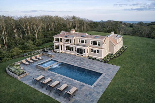 157 Bridge Street, Chatham, MA 02633