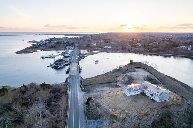 157 Bridge Street, Chatham, MA 02633