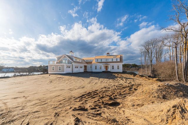 157 Bridge Street, Chatham, MA 02633