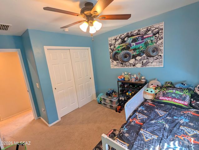 724 W Calle Capotasto, Sahuarita, AZ 85629