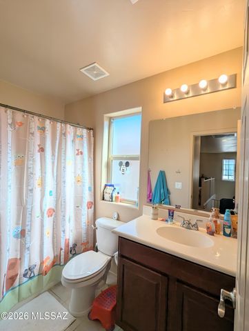 724 W Calle Capotasto, Sahuarita, AZ 85629