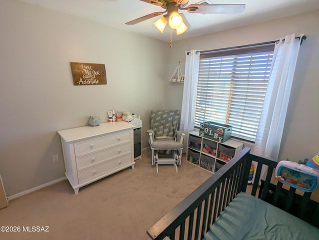 724 W Calle Capotasto, Sahuarita, AZ 85629