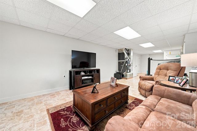 1338 Willow Creek Drive, Newton, NC 28658