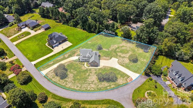 1338 Willow Creek Drive, Newton, NC 28658