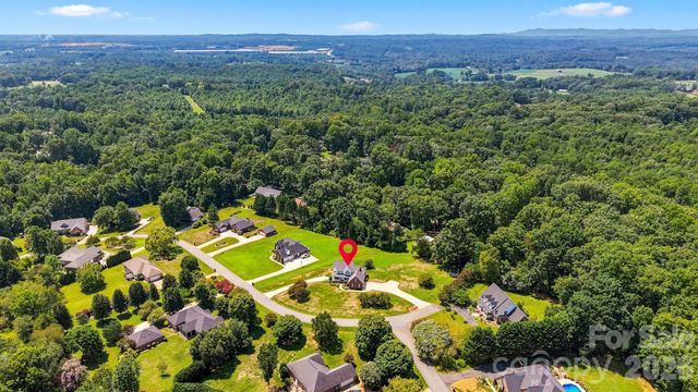 1338 Willow Creek Drive, Newton, NC 28658