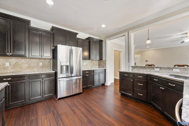 6905 Ridge Pointe Drive, Owens Cross Roads, AL 35763